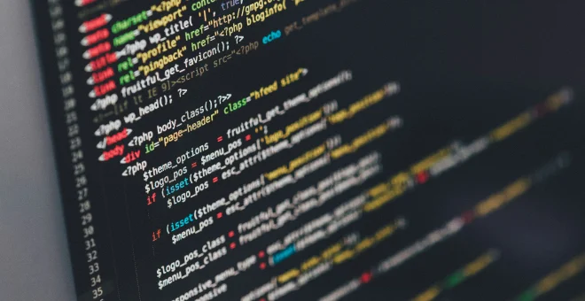 Lignes de code sur un écran d'ordinateur pour le débogage